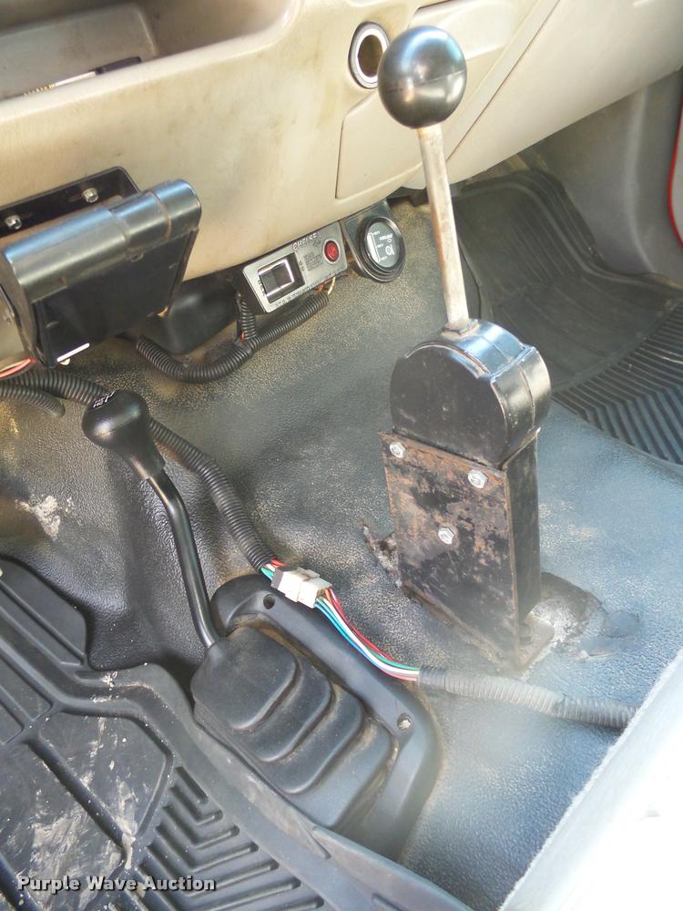 image for item DH9650 1999 Ford F550 Super Duty Crew Cab dump truck