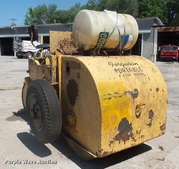 image for item DJ9504 Ferguson double drum roller