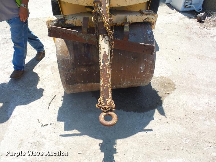 image for item DJ9504 Ferguson double drum roller