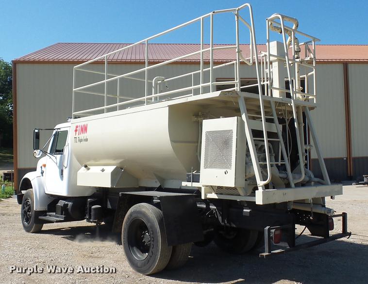 image for item DJ9511 1991 International 4900 hydro seeder truck