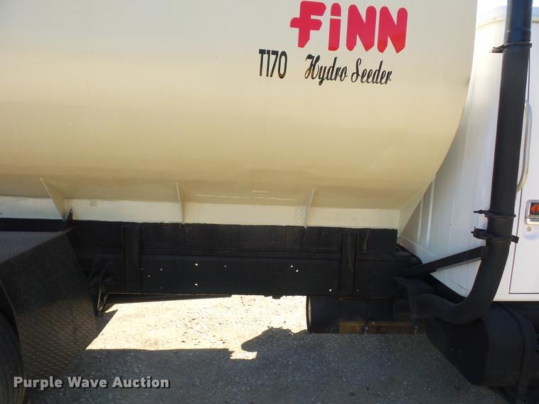 image for item DJ9511 1991 International 4900 hydro seeder truck