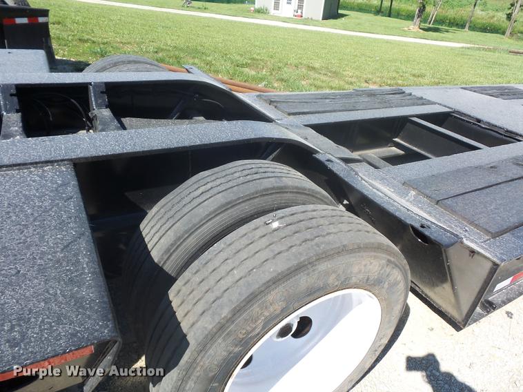 image for item DJ9517 2007 Load King lowboy equipment trailer
