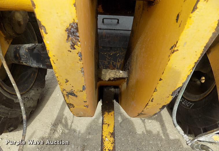 image for item DK9981 2007 Komatsu WA320-5L wheel loader