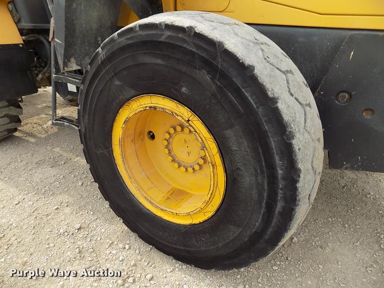 image for item DK9981 2007 Komatsu WA320-5L wheel loader