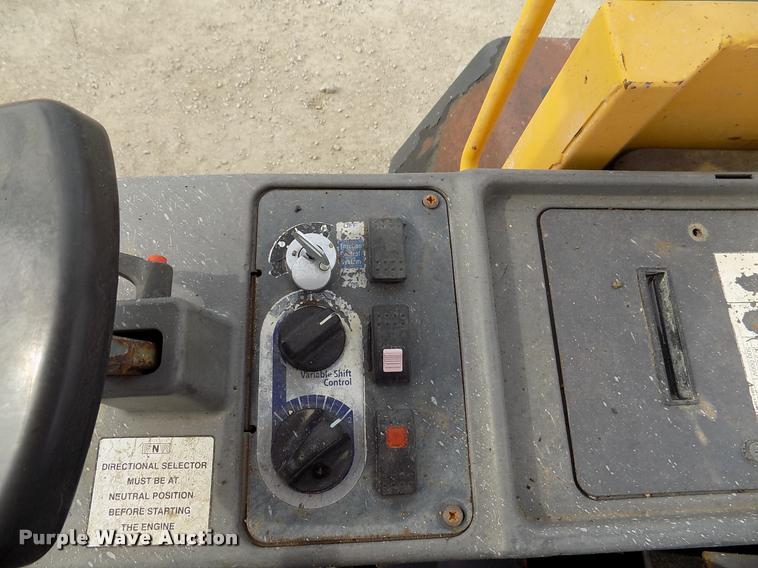 image for item DK9981 2007 Komatsu WA320-5L wheel loader