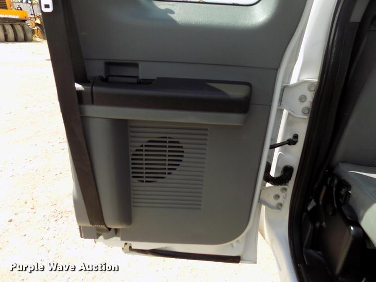 image for item DK9985 2012 Ford F250 Super Duty SuperCab pickup truck