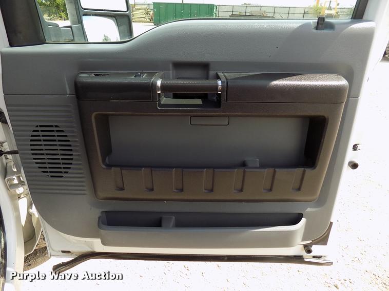 image for item DK9985 2012 Ford F250 Super Duty SuperCab pickup truck