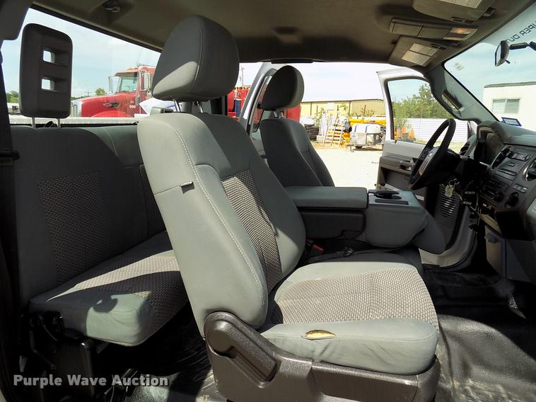 image for item DK9985 2012 Ford F250 Super Duty SuperCab pickup truck