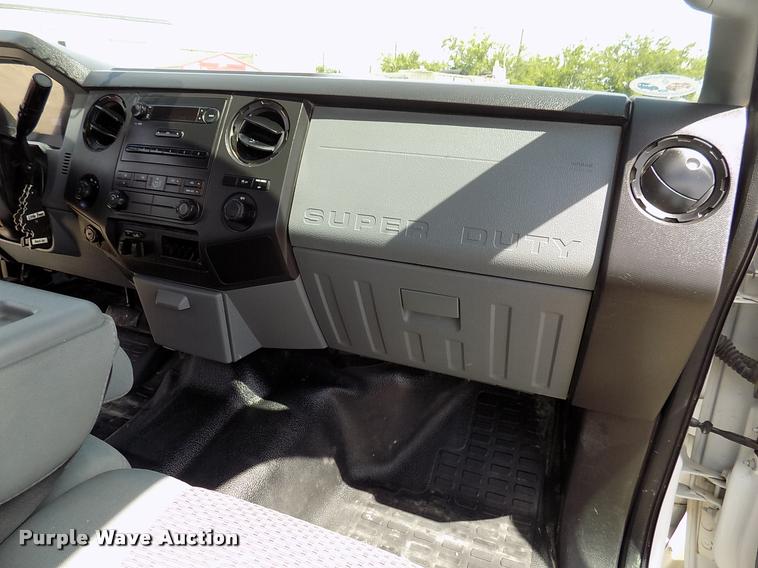 image for item DK9985 2012 Ford F250 Super Duty SuperCab pickup truck