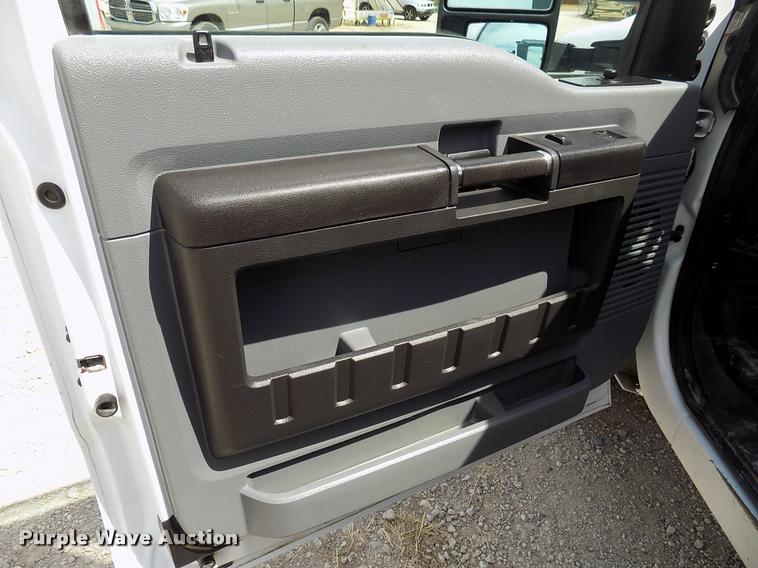 image for item DK9985 2012 Ford F250 Super Duty SuperCab pickup truck