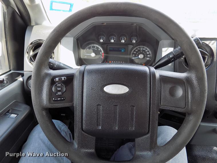 image for item DK9985 2012 Ford F250 Super Duty SuperCab pickup truck