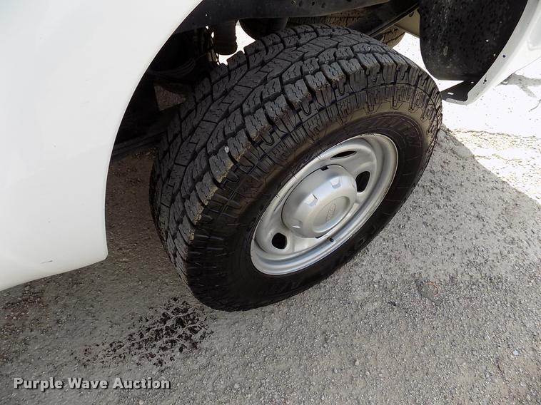 image for item DK9985 2012 Ford F250 Super Duty SuperCab pickup truck