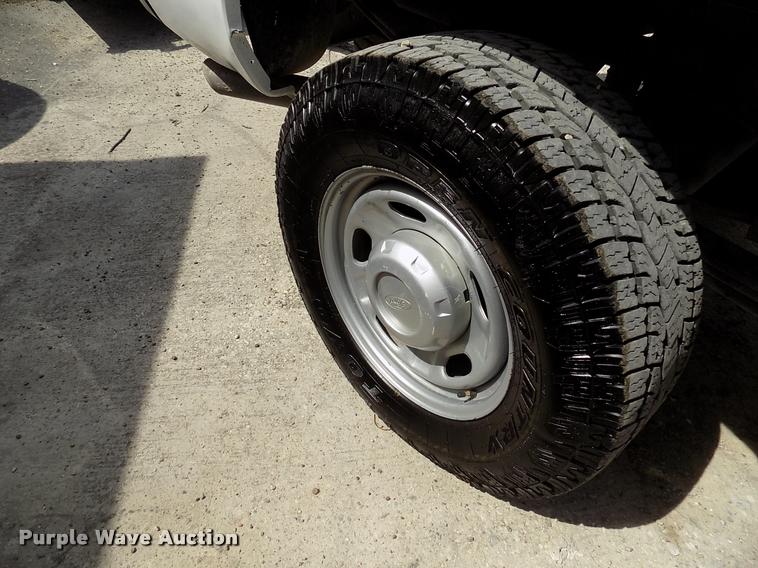 image for item DK9985 2012 Ford F250 Super Duty SuperCab pickup truck