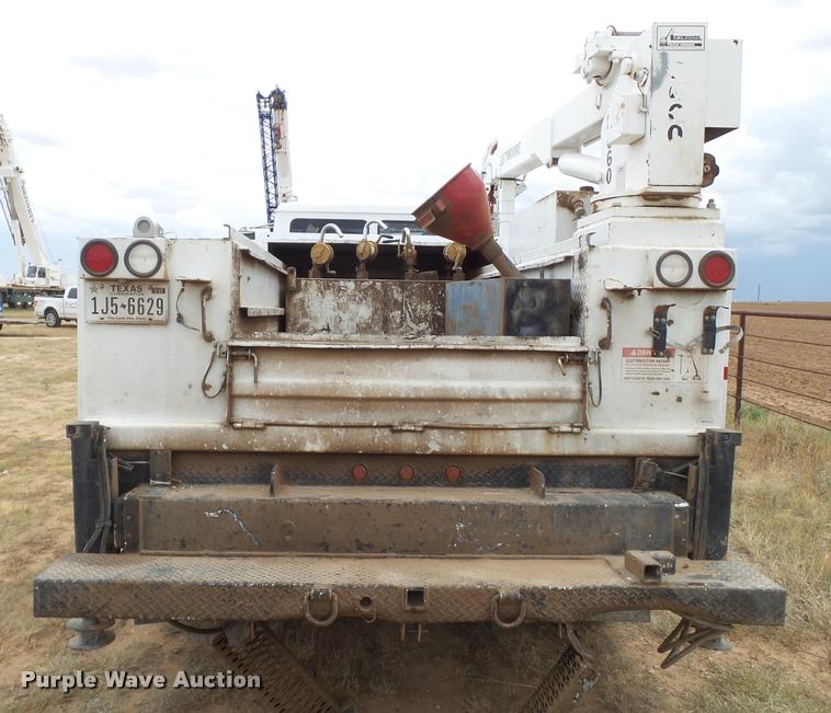 image for item DL9108 2003 Freightliner FL70 service truck with crane