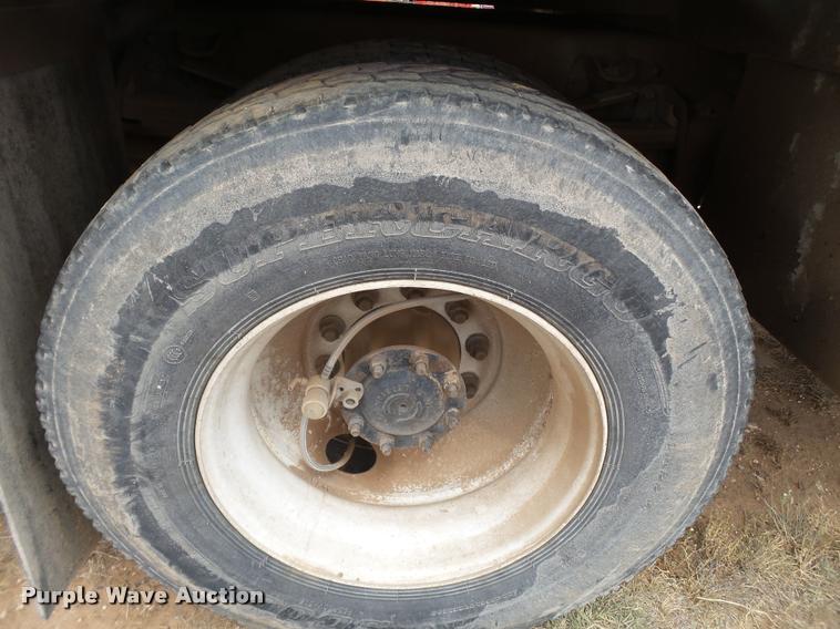 image for item DL9108 2003 Freightliner FL70 service truck with crane