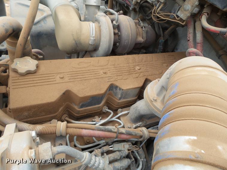 image for item DL9108 2003 Freightliner FL70 service truck with crane