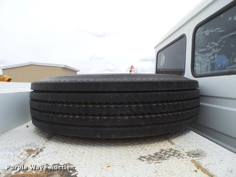 image for item DL9108 2003 Freightliner FL70 service truck with crane