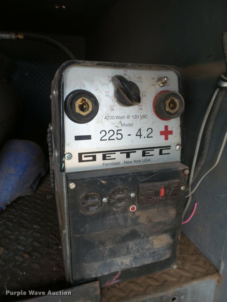 image for item DL9108 2003 Freightliner FL70 service truck with crane