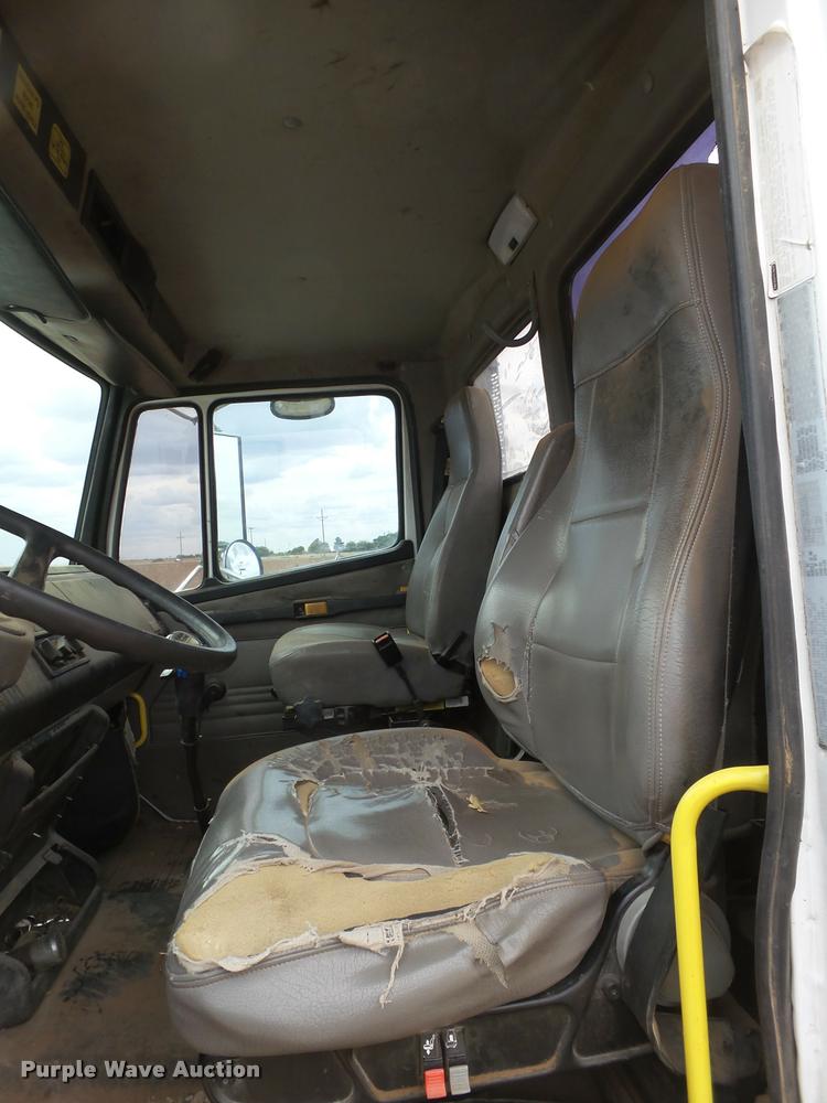 image for item DL9108 2003 Freightliner FL70 service truck with crane