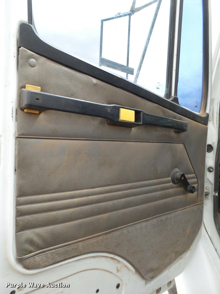 image for item DL9108 2003 Freightliner FL70 service truck with crane