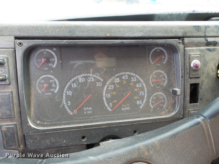 image for item DL9108 2003 Freightliner FL70 service truck with crane