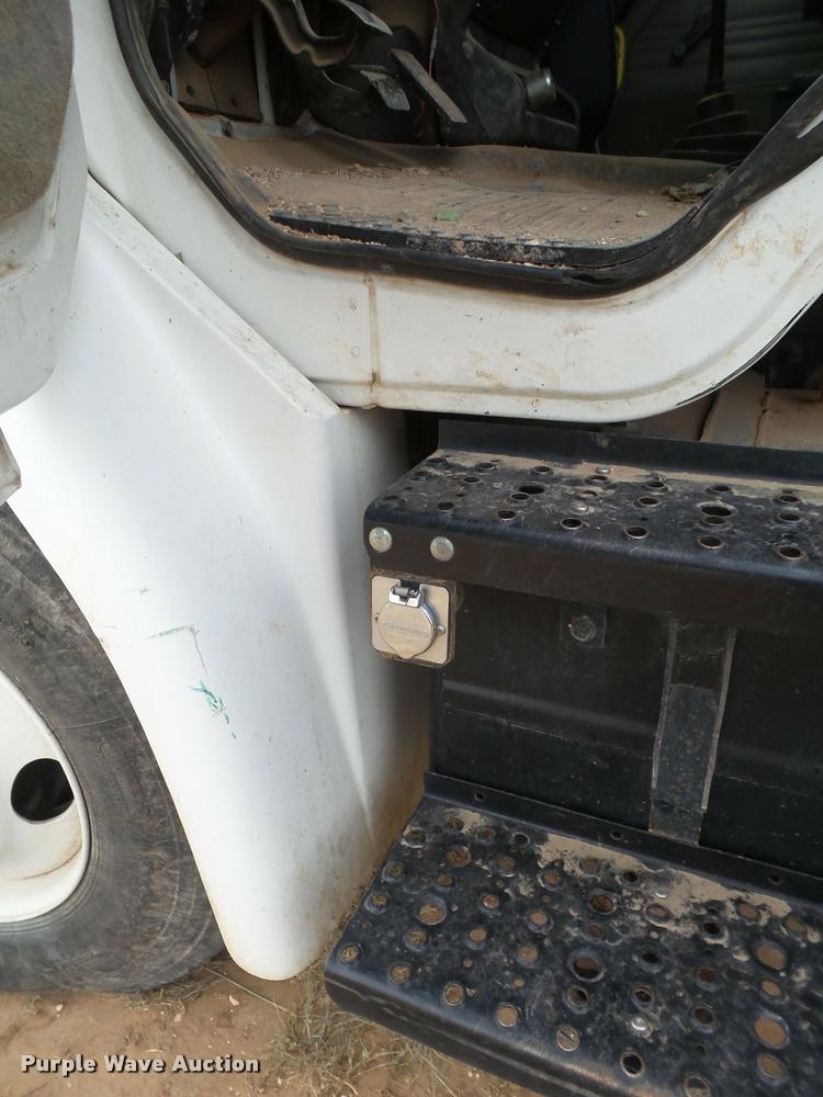 image for item DL9108 2003 Freightliner FL70 service truck with crane