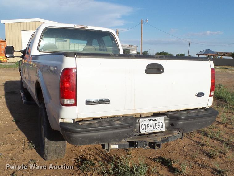 image for item DL9109 2007 Ford F250 Super Duty Crew Cab pickup truck