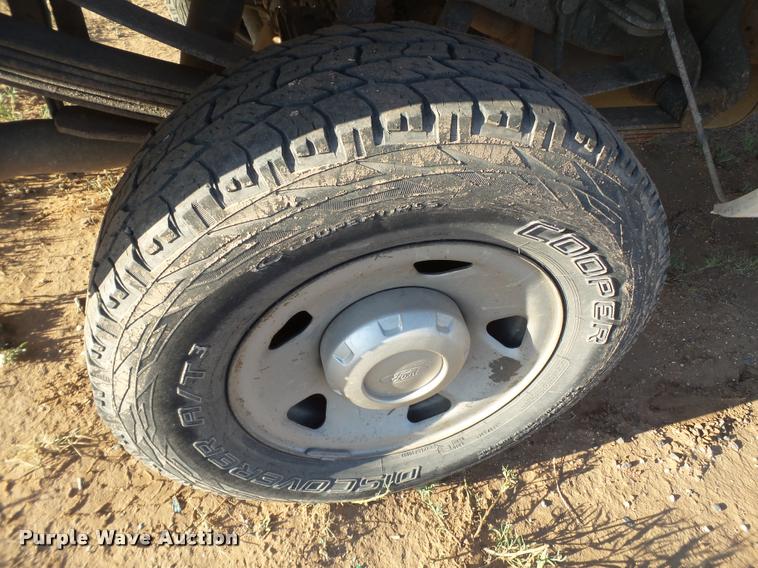 image for item DL9109 2007 Ford F250 Super Duty Crew Cab pickup truck