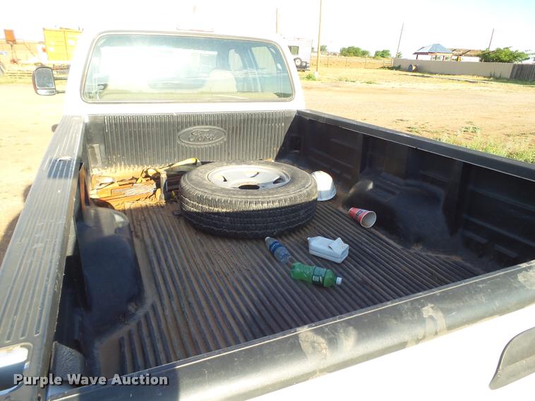 image for item DL9109 2007 Ford F250 Super Duty Crew Cab pickup truck