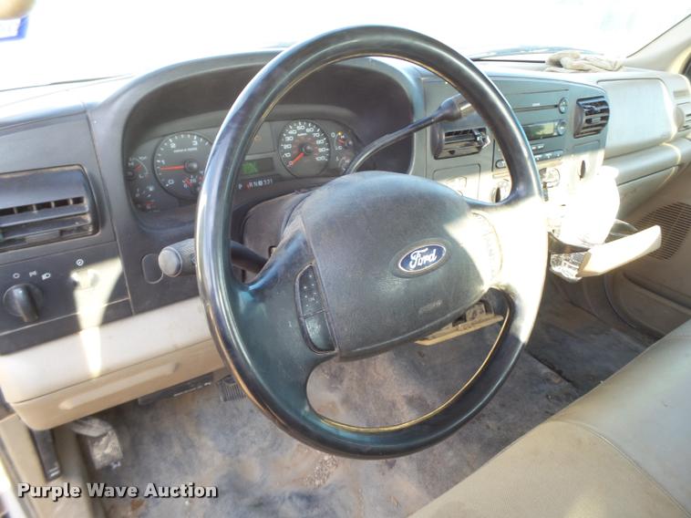 image for item DL9109 2007 Ford F250 Super Duty Crew Cab pickup truck