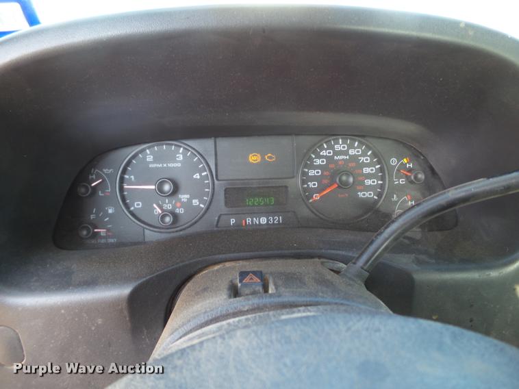 image for item DL9109 2007 Ford F250 Super Duty Crew Cab pickup truck