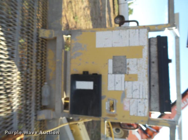 image for item DL9110 Grove MZ48B boom lift