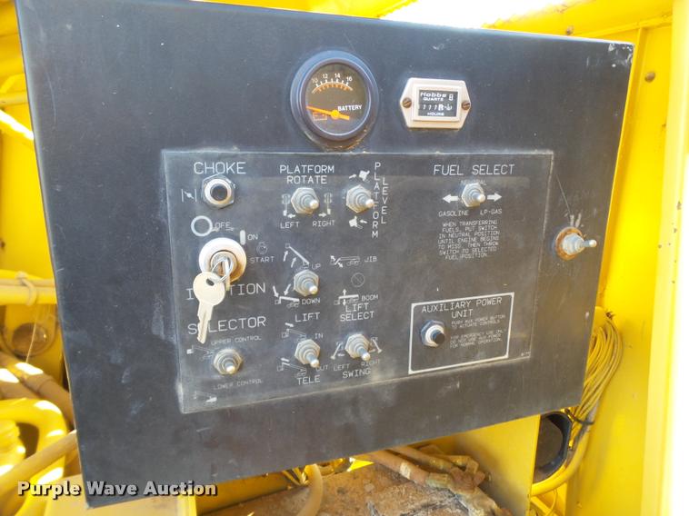 image for item DL9110 Grove MZ48B boom lift