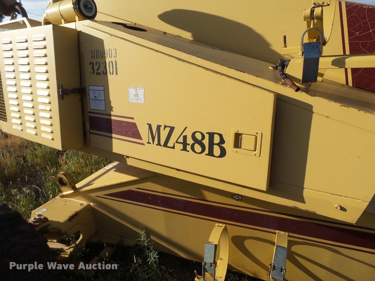 image for item DL9110 Grove MZ48B boom lift
