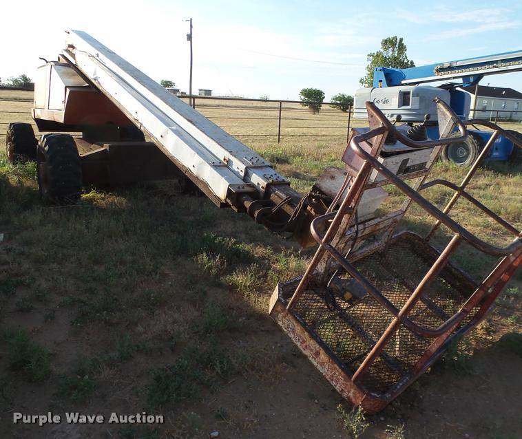 image for item DL9111 Snorkelift TB60 boom lift