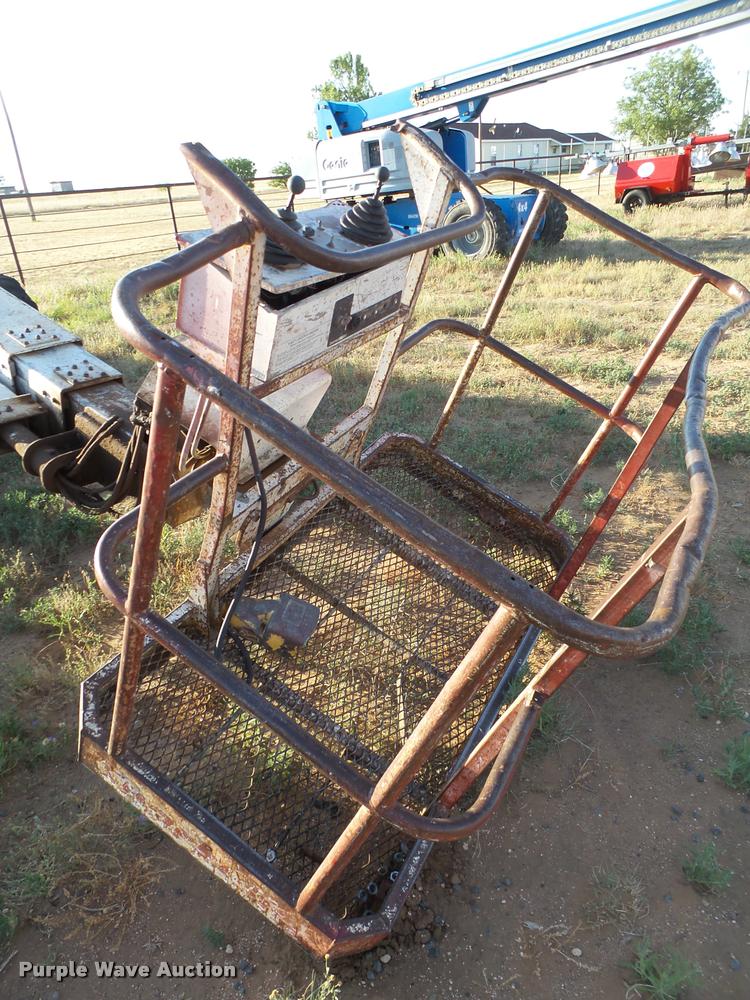 image for item DL9111 Snorkelift TB60 boom lift