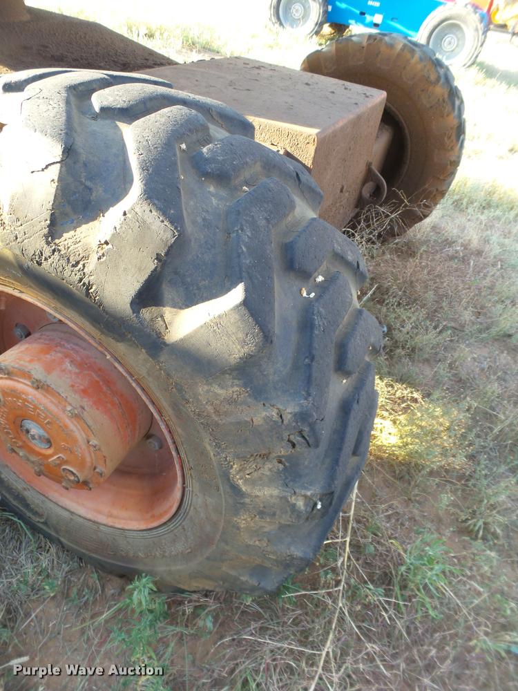 image for item DL9111 Snorkelift TB60 boom lift