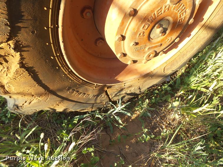 image for item DL9111 Snorkelift TB60 boom lift