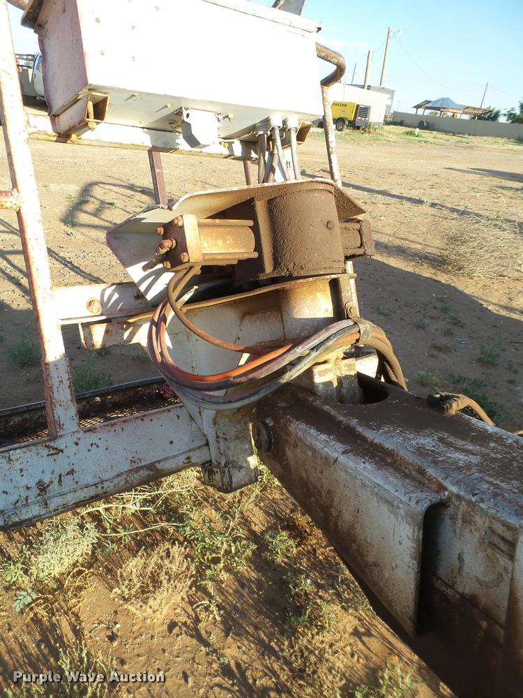 image for item DL9111 Snorkelift TB60 boom lift