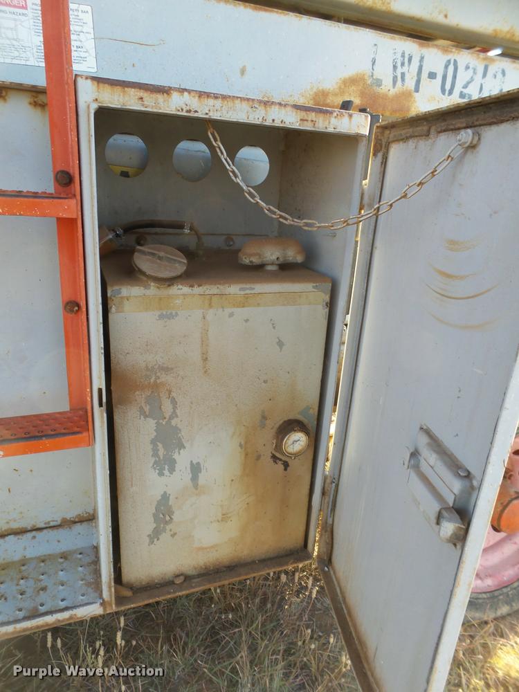 image for item DL9112 Sky Jack 8241F scissor lift