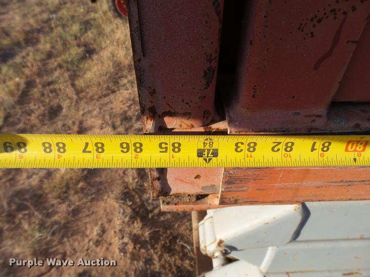 image for item DL9113 Sky Jack II 4526 scissor lift