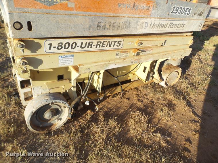 image for item DL9114 JLG 1930ES scissor lift