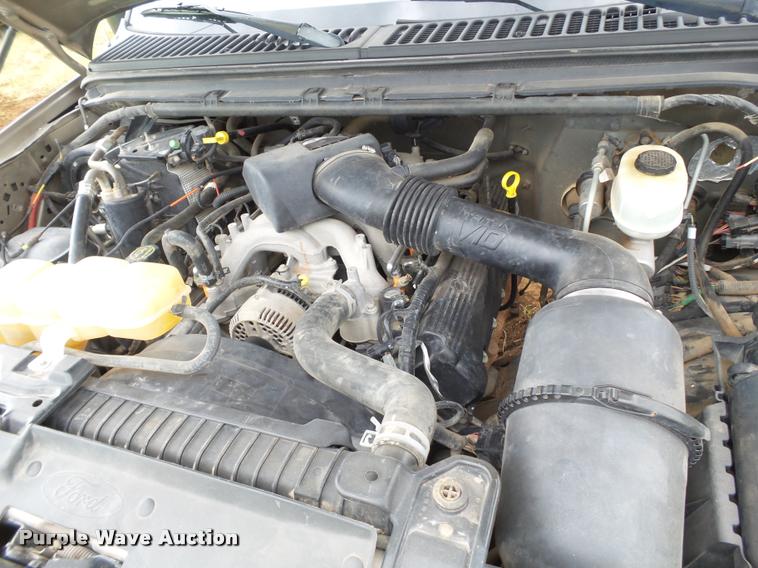 image for item DL9143 2004 Ford F450 Super Duty flatbed truck