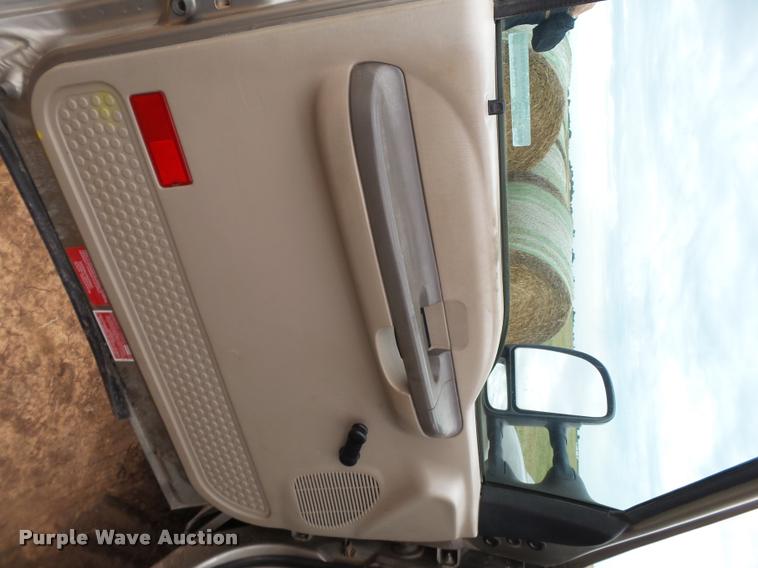 image for item DL9143 2004 Ford F450 Super Duty flatbed truck