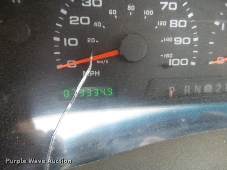 image for item DL9143 2004 Ford F450 Super Duty flatbed truck