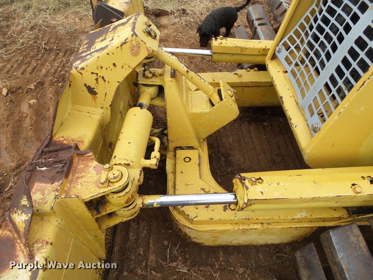image for item DL9146 Komatsu D21P-7 dozer
