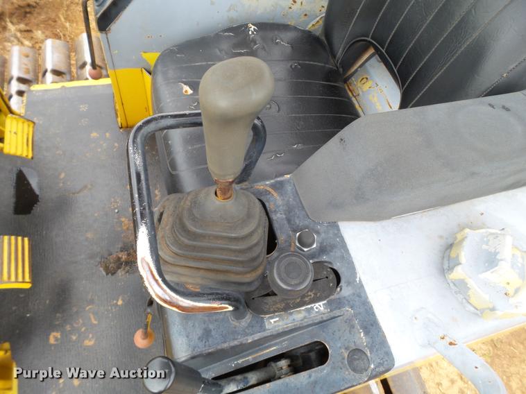 image for item DL9146 Komatsu D21P-7 dozer