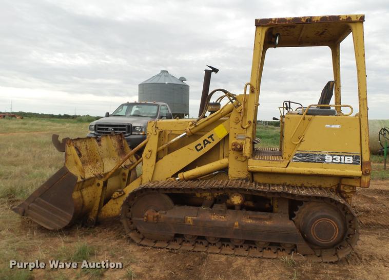 image for item DL9147 1987 Caterpillar 931B track loader