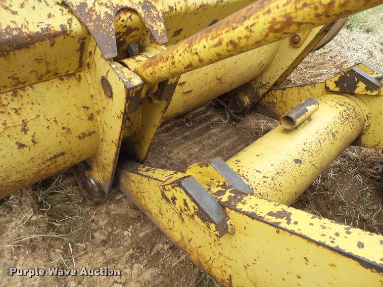 image for item DL9147 1987 Caterpillar 931B track loader