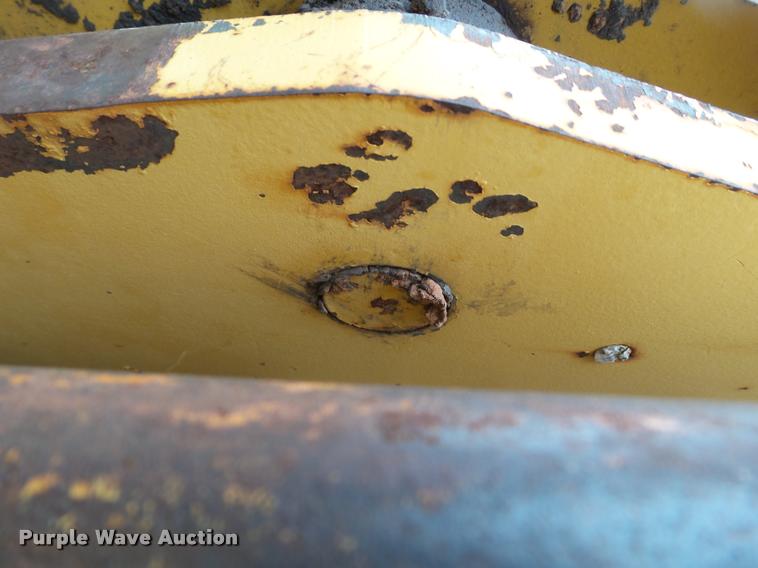 image for item DL9147 1987 Caterpillar 931B track loader